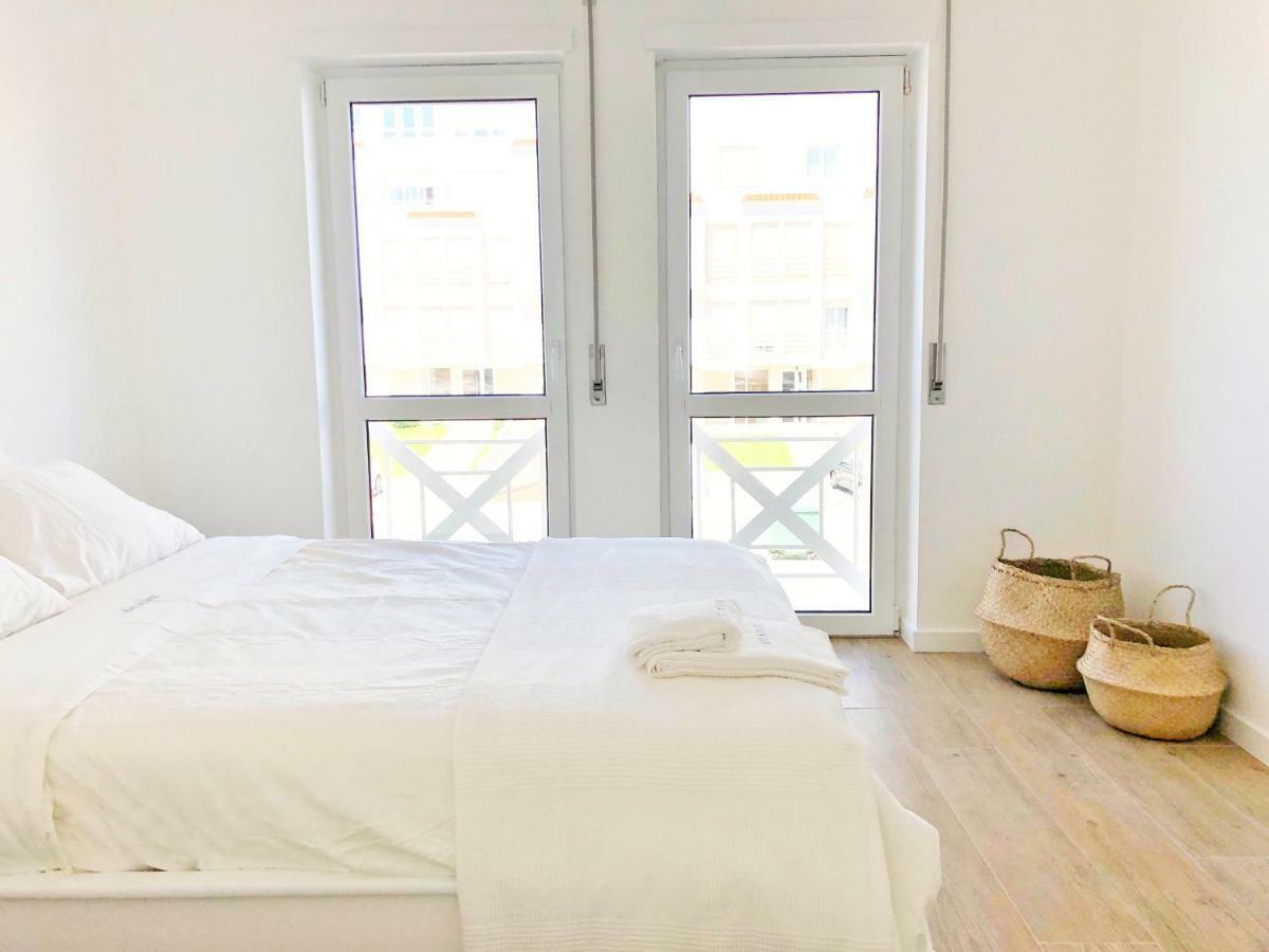 Апартаменты Bay House Baleal - Surfboard Included Феррел Экстерьер фото